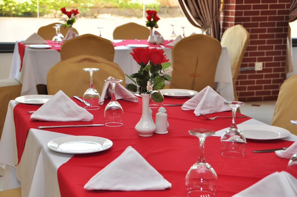 G.S Plaza Hotel Άκρα Εξωτερικό φωτογραφία