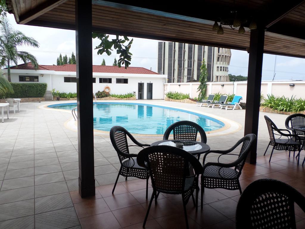G.S Plaza Hotel Άκρα Εξωτερικό φωτογραφία